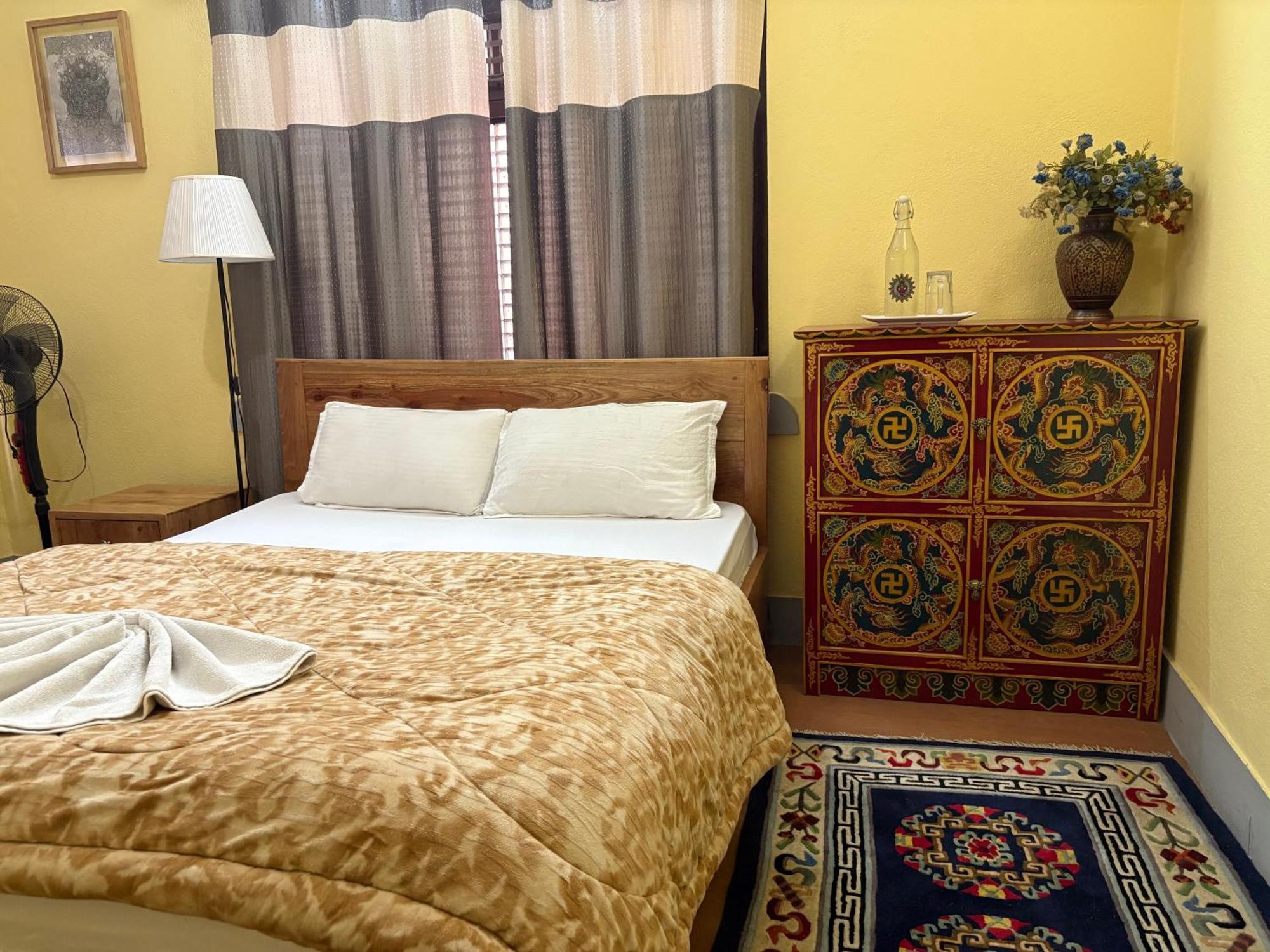 Drakon Nest Homestay Катманду Экстерьер фото